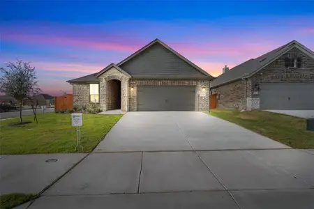 New construction Single-Family house 2101 Kelva Dr, Fort Worth, TX 76052 plan Lavon - image