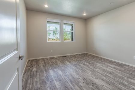 New construction Condo/Apt house 505 N Aria Way, Fort Collins, CO 80524 - photo 18 18