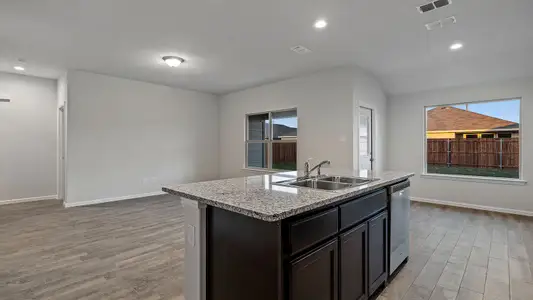 New construction Single-Family house 300 Deserado Dr, Fort Worth, TX 76131 null- photo 28 28