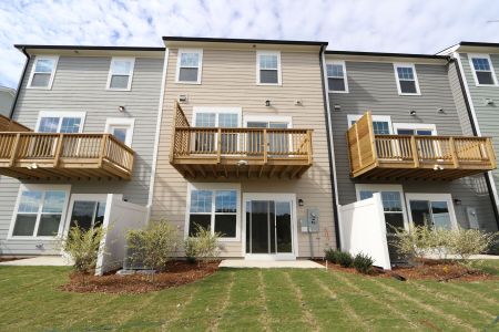 New construction Townhouse house 10026 Secluded Garden Dr, Apex, NC 27523 plan Buckingham - image