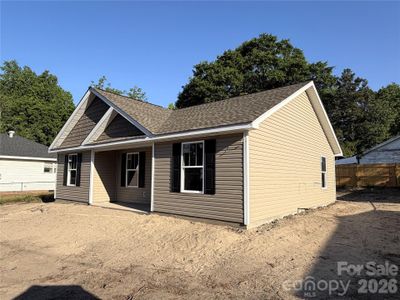 New construction Single-Family house 214 W 3Rd St, Kershaw, SC 29067 - image 4