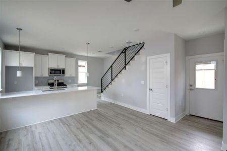 New construction Single-Family house 6111 Carnation Ter, Unit 2, Austin, TX 78741 null- photo 9 9