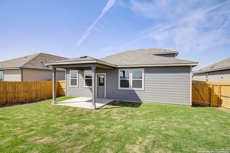 New construction Single-Family house 2533 Solon Ln, San Antonio, TX 78245 null- photo 27 27