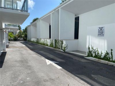 New construction Condo house 10250 Collins Ave, Unit 211, Bal Harbour, FL 33154 - image