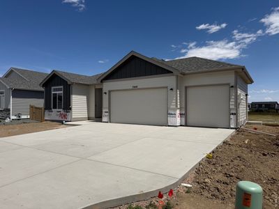 New construction Single-Family house 7040 Feather Reed Dr, Wellington, CO 80549 - image 2