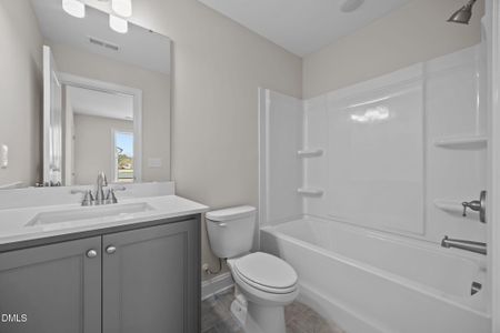 New construction Single-Family house 25 Diamond Creek Dr, Zebulon, NC 27597 - image 11