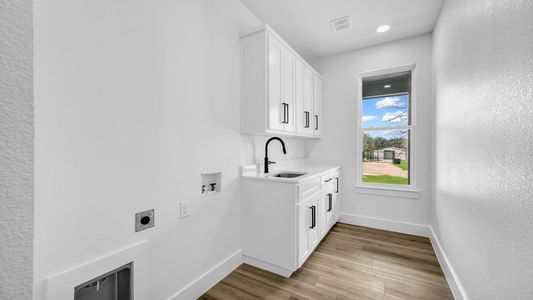 Saddle Crest Estates by Zeal Home Builders in Weatherford - image 7