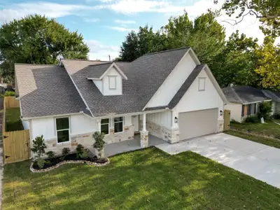 New construction Single-Family house 7438 Stephanie Dr, Deer Park, TX 77536 - image