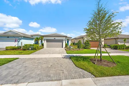 New construction Single-Family house 10135 Sw Latium Wy, Port St. Lucie, FL 34987 - image