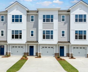 New construction Single-Family house 226 Taylor Woods Ct, Greenville, SC 29607 plan The Beckett - image