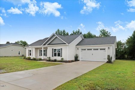 New construction Single-Family house 102 E Sillinger Dr, Goldsboro, NC 27534 plan Dustin - image