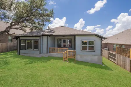 New construction Single-Family house 147 Samuel Blair Pass, Bastrop, TX 78602 null- photo 17 17