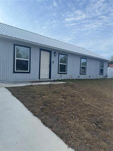 New construction Single-Family house 428 Four Seasons Ave, Mascotte, FL 34753 - image