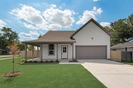 New construction Single-Family house 617 S Sixth St, Dallas, TX 75040 - image