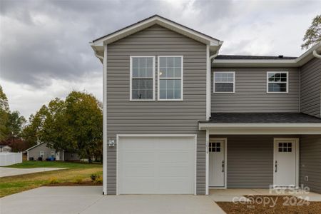 New construction Townhouse house 2014 Crown Point Dr, Unit 2008-B, Albemarle, NC 28001 null- photo 2 2