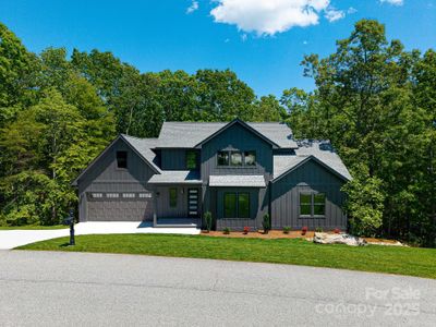 New construction Single-Family house 611 Crystal Heights Dr, Hendersonville, NC 28739 - image