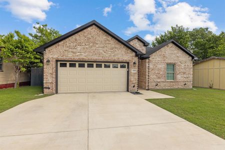New construction Single-Family house 2808 Binyon, Fort Worth, TX 76133 - image