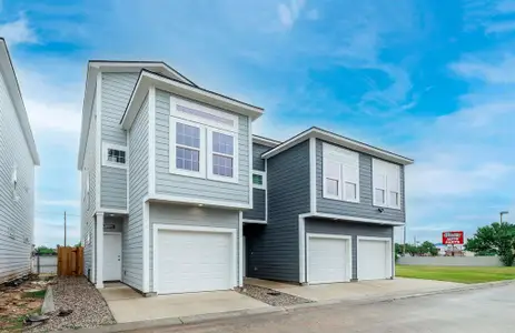 New construction Townhouse house 18834 Elegance Ave, Spring, TX 77379 null- photo 0