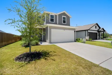 New construction Single-Family house 148 Hidalgo Ln, Elgin, TX 78621 plan Avery - image