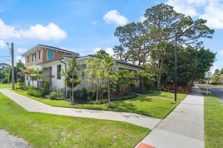 New construction Single-Family house 432 Nw North River Dr, Stuart, FL 34994 - image