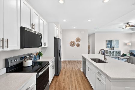 New construction Single-Family house 1135 Nw 13Th St, Cape Coral, FL 33993 plan The Bluewater Cove - image 16