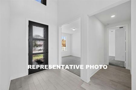 New construction Single-Family house 17616 Absinthe Dr, Austin, TX 78738 The Collins- photo 6 6