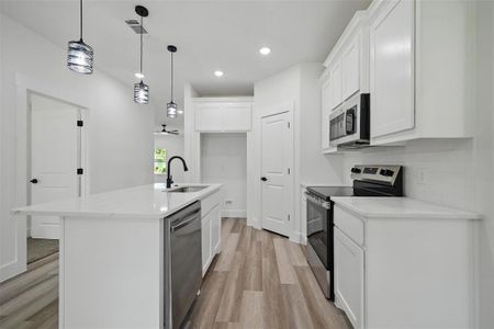 New construction Single-Family house 912 Layne Dr, Denison, TX 75020 null- photo 7 7