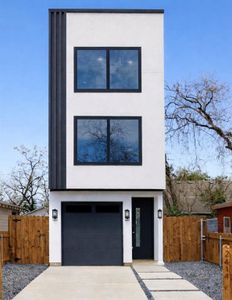 New construction Single-Family house 2414 Anderson St, Dallas, TX 75215 - image