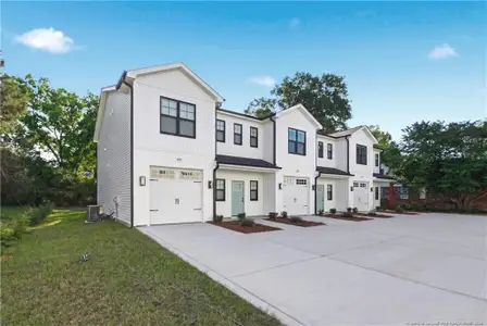 New construction Townhouse house 3927 Hamilton St, Hope Mills, NC 28348 - image