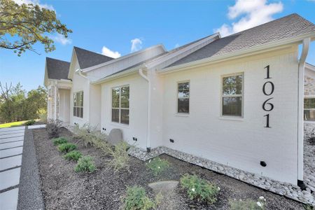New construction Single-Family house 1061 Arbor Vista Dr, Azle, TX 76020 - image 3