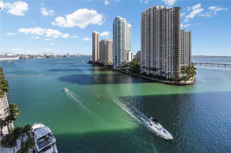 New construction Condo house 300 Biscayne Blvd Wy, Unit 1102, Miami, FL 33131 - image