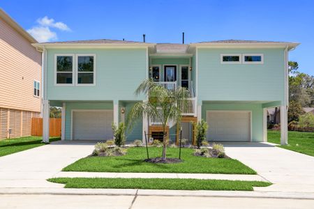 New construction Single-Family house 3921 Peacock Isle Drive, Dickinson, TX 77539 - photo 0