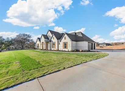 New construction Single-Family house 1050 Llano Way, Poolville, TX 76487 null- photo 3 3