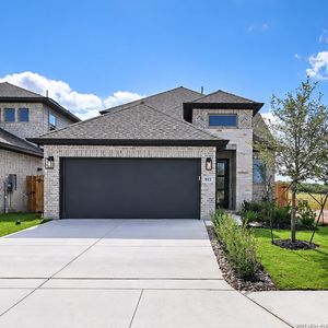 New construction Single-Family house 913 Woodland Lks, New Braunfels, TX 78130 plan 2330W - image