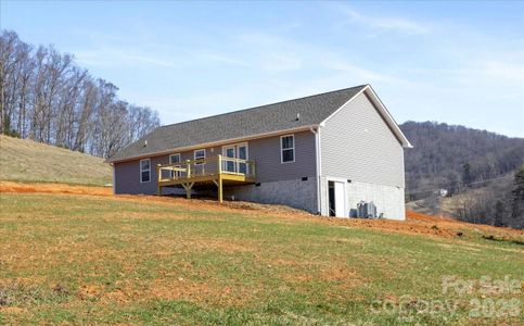 New construction Single-Family house 94 Baileys Cove Rd, Unit 9, Marshall, NC 28753 - image