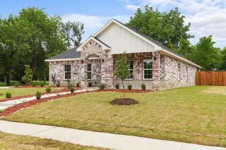 New construction Single-Family house 315 E Alamo, Terrell, TX 75160 - image