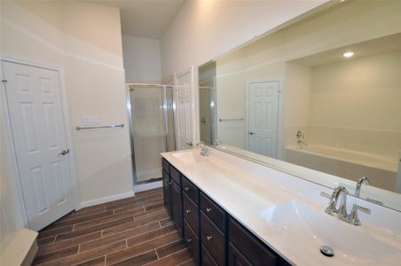 New construction Single-Family house 3805 Verde River Rd, League City, TX 77539 - image 8
