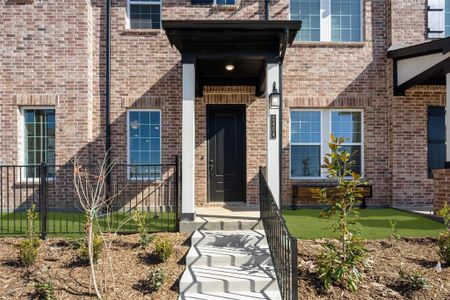 New construction Townhouse house 2404 Bulin Dr, Mansfield, TX 76063 Berkeley- photo 2 2