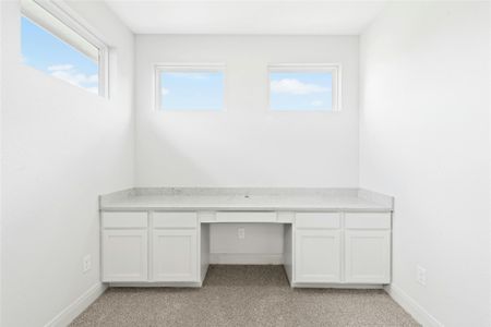 New construction Single-Family house 185 Pecos St, Cedar Creek, TX 78612 plan Turnberry - image 8
