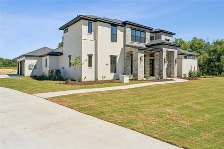 New construction Single-Family house 1039 Twin Creeks Drive, Weatherford, TX 76088 - photo 1 1