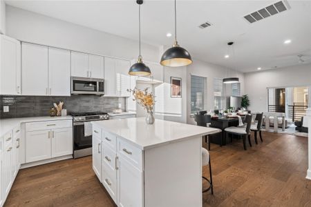 New construction Single-Family house 4713 Moving Meadows Dr, Houston, TX 77018 - image 11