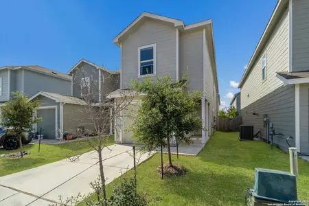 New construction Single-Family house 10929 Presa Wy, San Antonio, TX 78223 - image