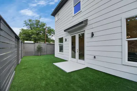 New construction Single-Family house 6551 Sealey St, Houston, TX 77091 - image