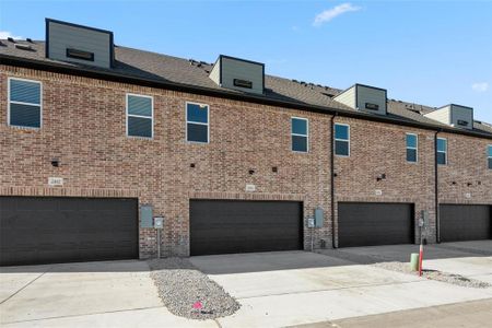 New construction Townhouse house 2404 Bulin Dr, Mansfield, TX 76063 Berkeley- photo 26 26