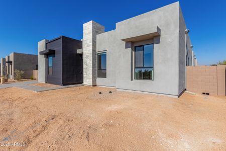 New construction Single-Family house 5748 E Moura Dr, Cave Creek, AZ 85331 Plan 7024 Elevation B- photo 2 2