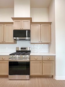 New construction Single-Family house 112 Raindance Ct, Victoria, TX 77904 plan Bartlett - image 7