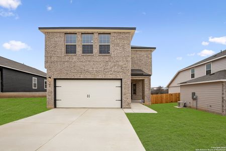 New construction Single-Family house 305 Gathering Dr, San Antonio, TX 78245 The McKinney- photo 0 0