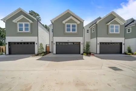 New construction Single-Family house 1501 De Soto St, Unit 6130, Houston, TX 77091 - image 2