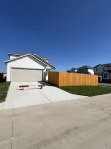 New construction Single-Family house 5701 Beverly Prairie Rd, Del Valle, TX 78617 plan Bruckner 2 - image