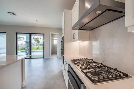 New construction Single-Family house 13559 Nesting Pines Wy, Palm Beach Gardens, FL 33412 plan Olympus - image 6